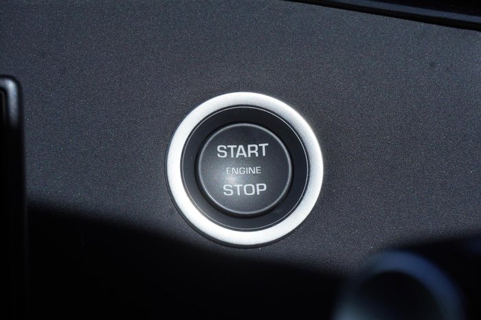 2025 Land Rover Range Rover Evoque P250 Dynamic SE