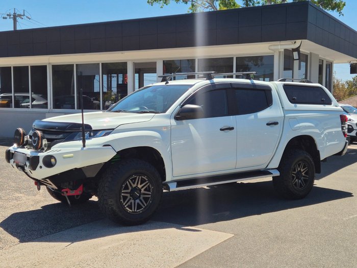 2019 Mitsubishi Triton GLX+