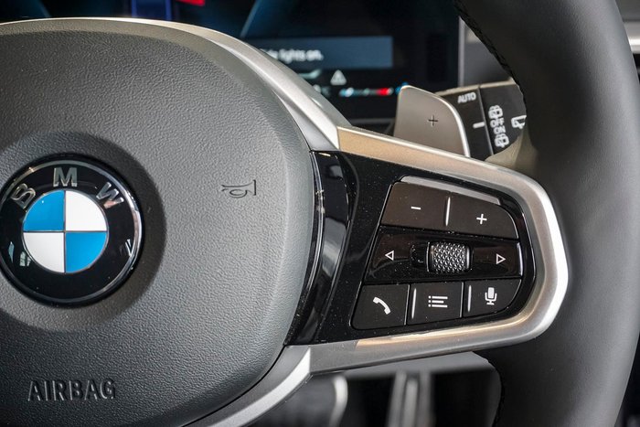 2025 BMW 3 Series 330i M Sport