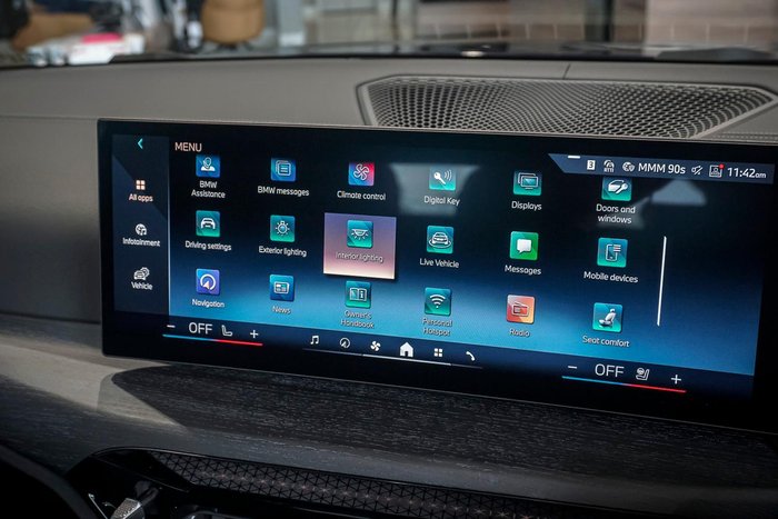 2025 BMW 3 Series 330i M Sport