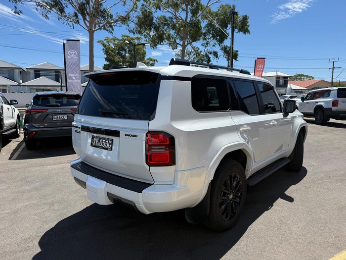 2025 Toyota Landcruiser Prado Kakadu