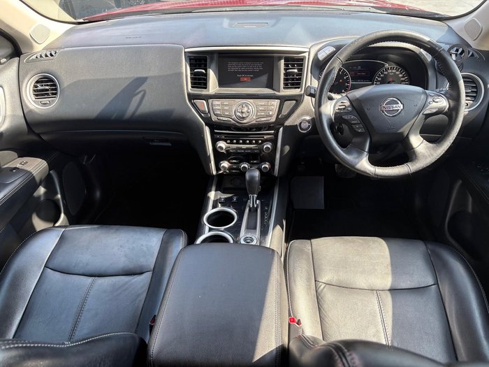 2019 Nissan Pathfinder ST-L