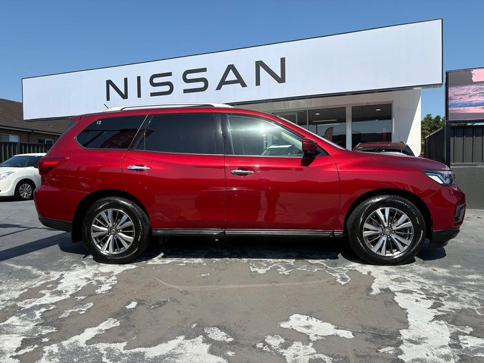 2019 Nissan Pathfinder ST-L