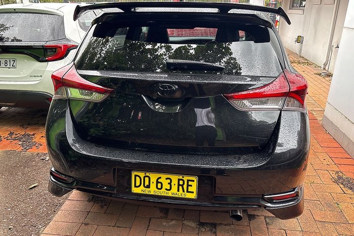 2016 Toyota Corolla ZR