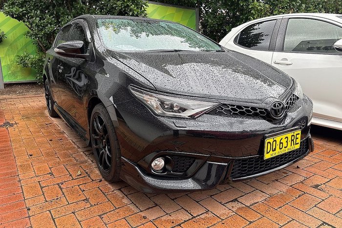 2016 Toyota Corolla ZR