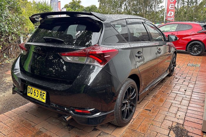 2016 Toyota Corolla ZR