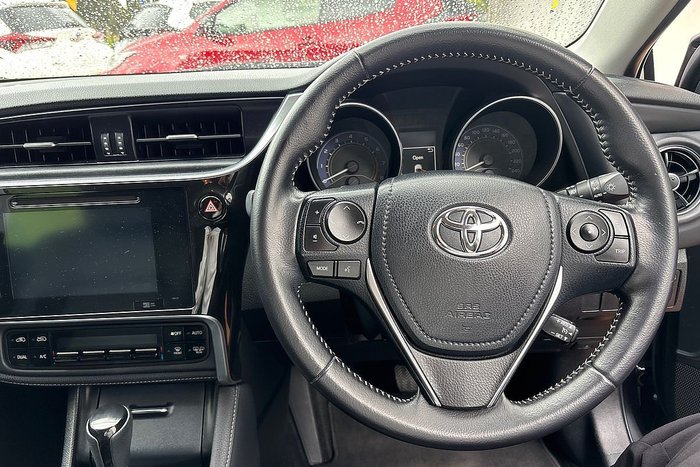 2016 Toyota Corolla ZR