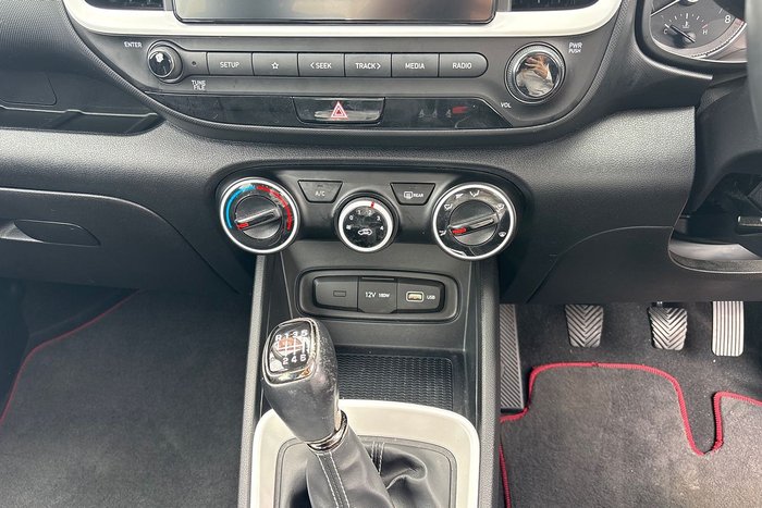 2022 Hyundai Venue Active