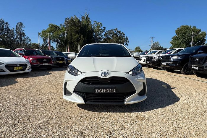 2021 Toyota Yaris Ascent Sport