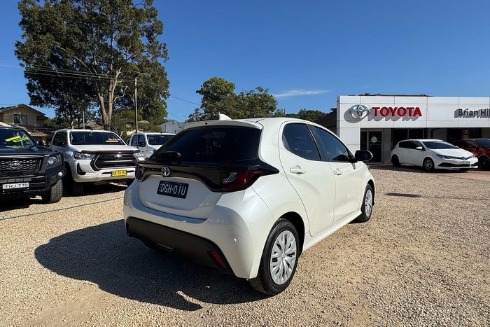 2021 Toyota Yaris Ascent Sport