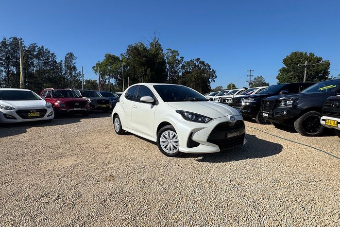 2021 Toyota Yaris Ascent Sport