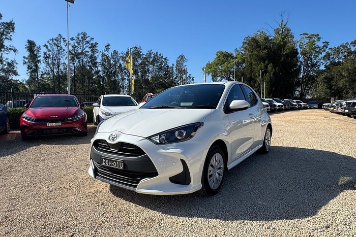 2021 Toyota Yaris Ascent Sport