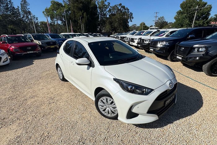 2021 Toyota Yaris Ascent Sport