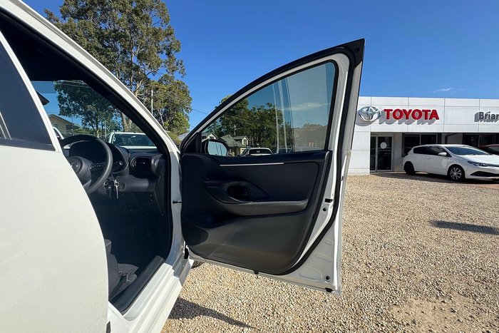 2021 Toyota Yaris Ascent Sport