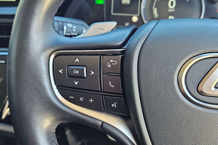 2024 Lexus ES ES300h Luxury