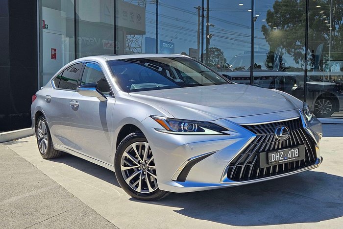 2024 Lexus ES ES300h Luxury