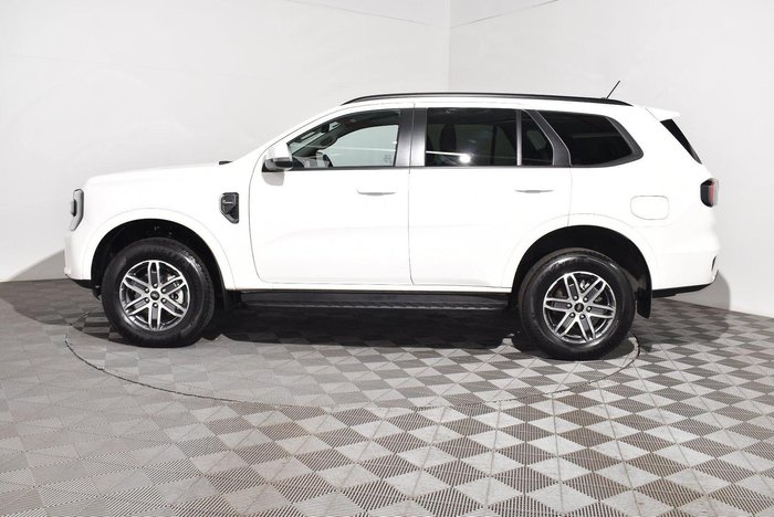 2022 Ford Everest Trend