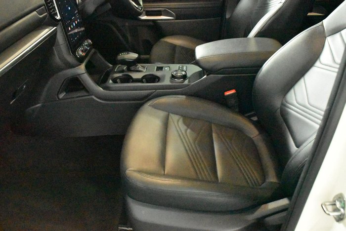 2022 Ford Everest Trend