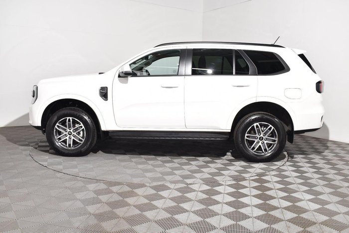 2022 Ford Everest Trend