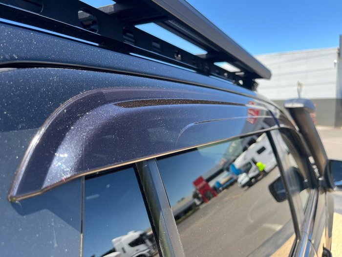 2025 Isuzu MU-X LS-T