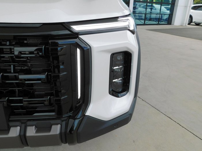 2025 LDV D90 Executive