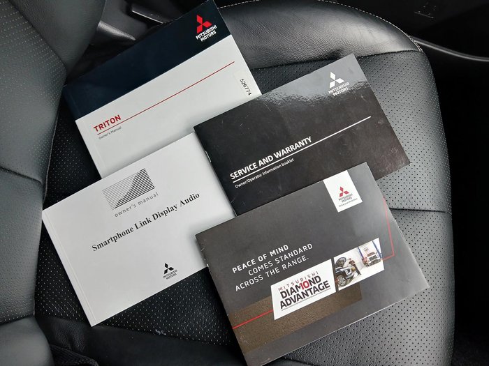 2022 Mitsubishi Triton GLS