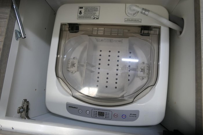 2023 Southern Cross Signature Series 22' Slide-Out