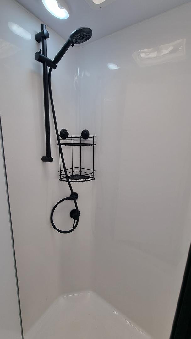 2024 Southern Cross Signature Series 22' Slide-Out