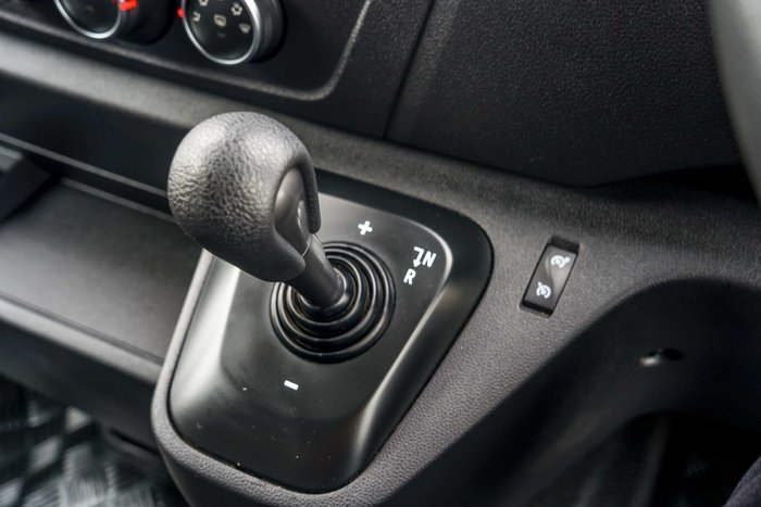 2023 Renault Master Pro 110kW