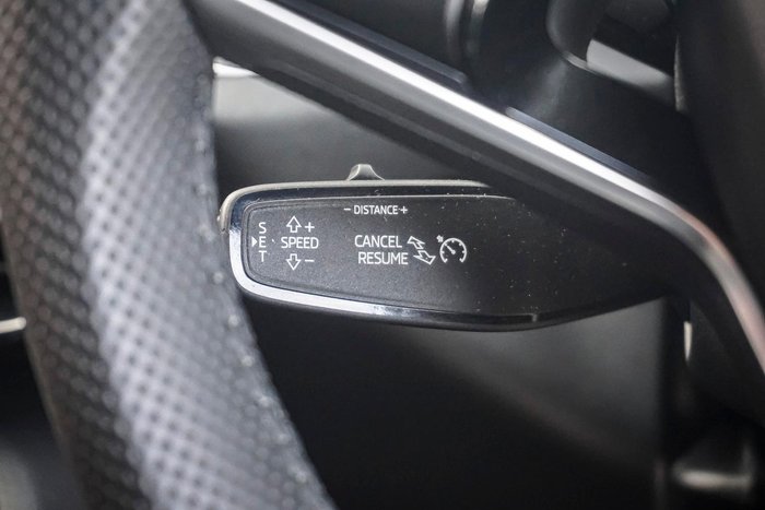 2026 SKODA Kodiaq Select PHEV