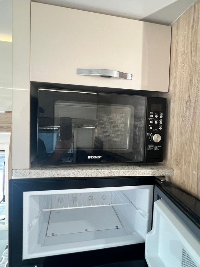 2019 Golf Tourer Bunk