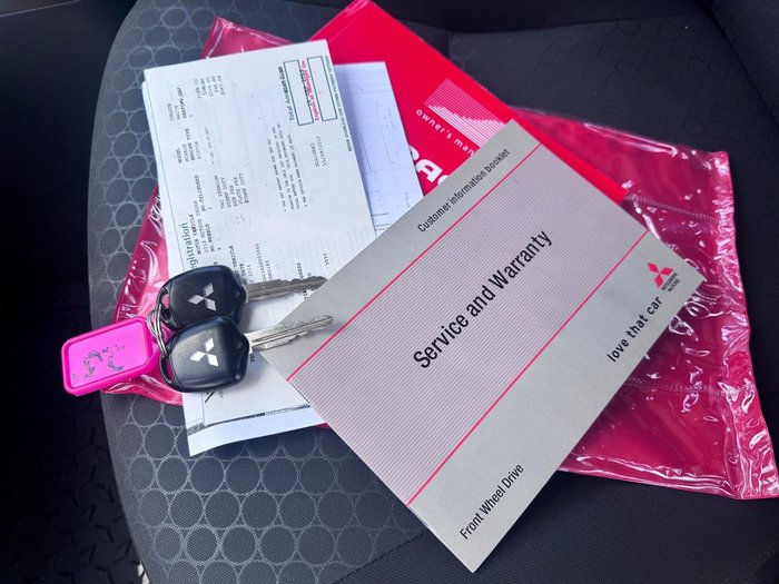 2013 Mitsubishi Mirage ES LA MY14 White