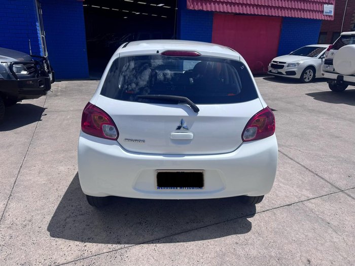 2013 Mitsubishi Mirage ES LA MY14 White