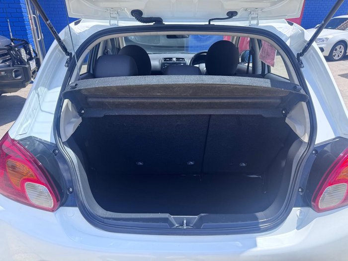 2013 Mitsubishi Mirage ES LA MY14 White