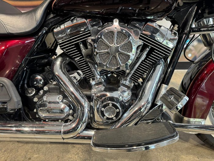 2015 Harley-Davidson Road King Classic 1690 (FLHRC) Touring Black