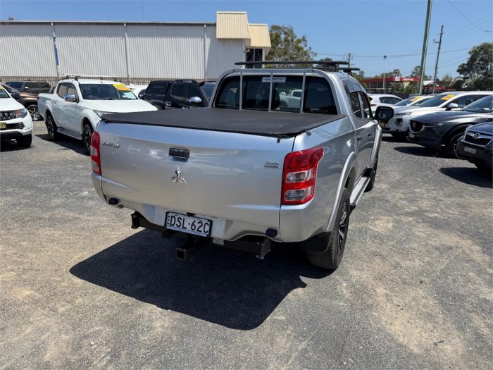 2015 MITSUBISHI TRITON GLX (4x4)