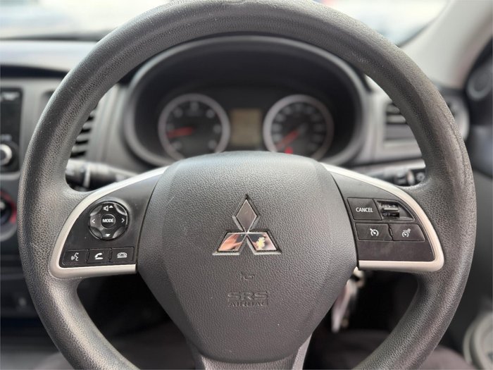 2015 MITSUBISHI TRITON GLX