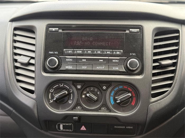 2015 MITSUBISHI TRITON GLX