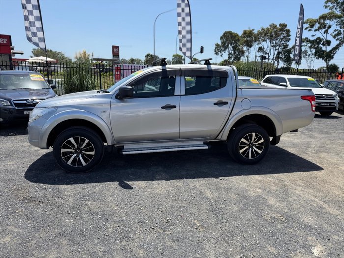 2015 MITSUBISHI TRITON GLX (4x4)