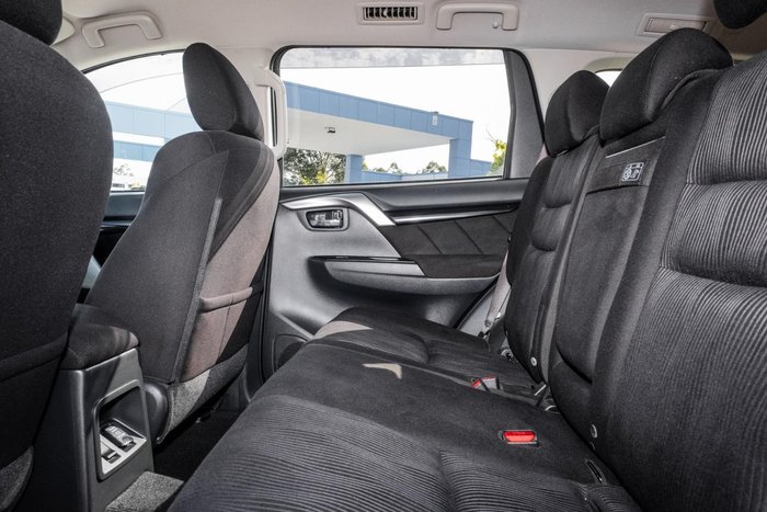 2019 Mitsubishi Pajero Sport GLX QE MY19 4X4 Dual Range White