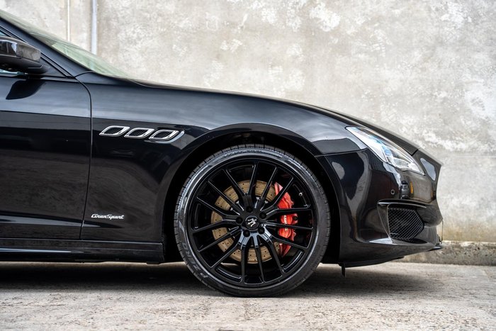 2018 Maserati Quattroporte GTS GranSport Nerissimo Edition