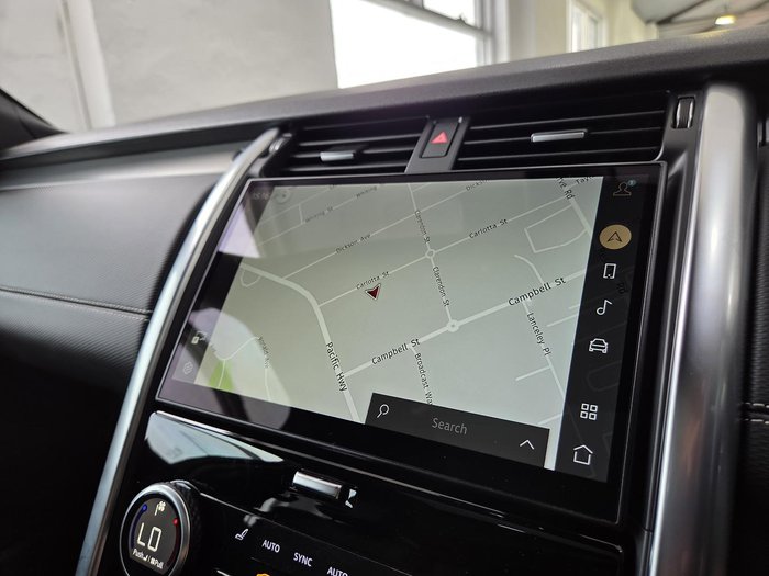 2022 Land Rover Discovery P360 R-Dynamic SE