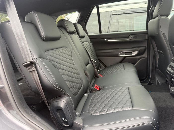 2026 Ford Everest Platinum