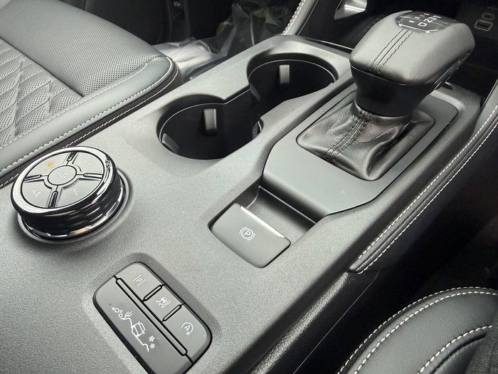 2026 Ford Everest Platinum