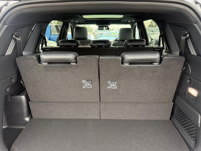 2026 Ford Everest Platinum