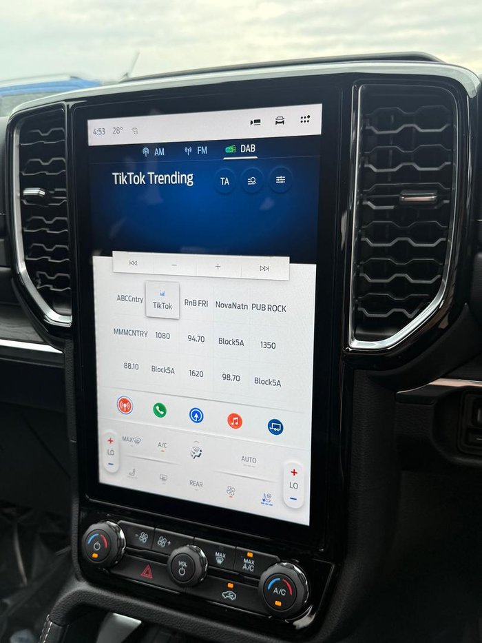 2026 Ford Everest Platinum