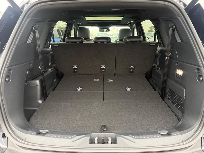 2026 Ford Everest Platinum