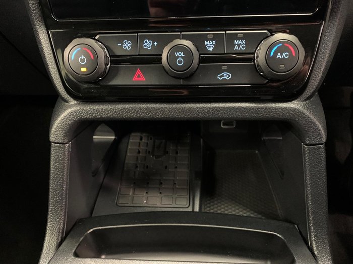 2025 Ford Everest Sport