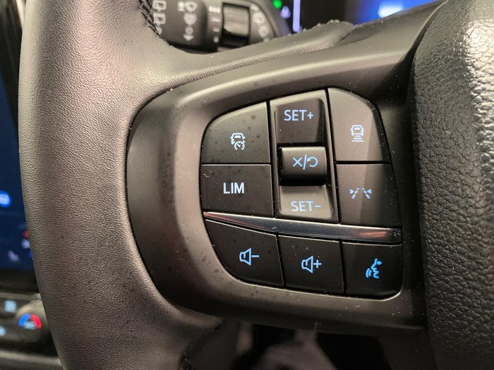 2025 Ford Everest Sport