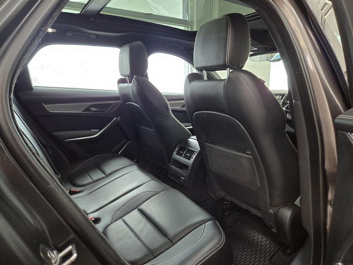 2021 Jaguar F-PACE D300 R-Dynamic SE